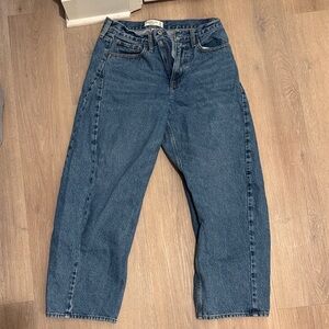 Abercrombie & Fitch Barrel Jeans